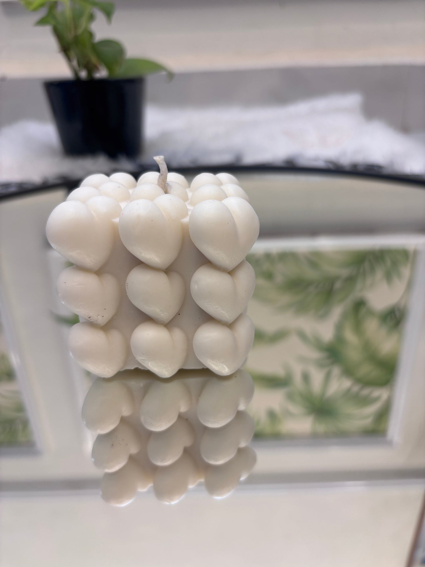 Heart Bubble Scented Candle | Festive Gifting & Home Decor Aura Tales