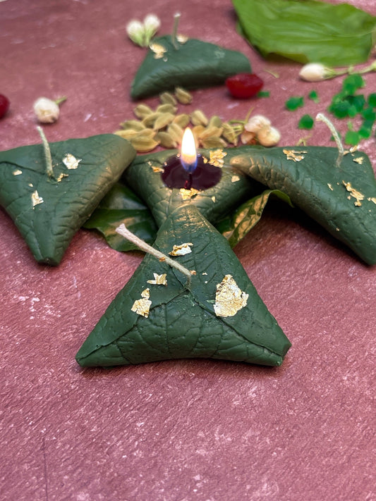 Sweet Paan Scented Candle | Mithai Scented Candle AuraTales